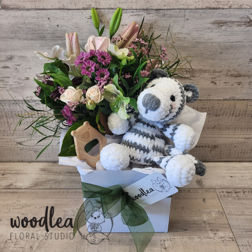 Oh Baby by Woodlea Floral Studio - floral gift box with fresh flowers and baby gifts. Free delivery to most Richmond and Nelson suburbs.