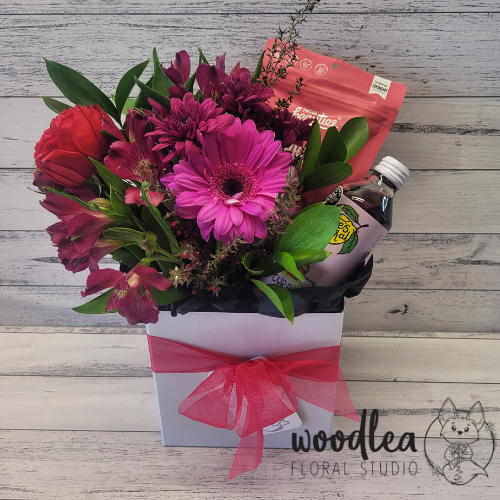 Summer Love gift box - fresh flowers, and local Nelson made treats. Free delivery to most Nelson and Richmond areas.