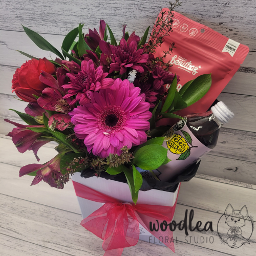 Summer Love gift box - fresh flowers, and local Nelson made treats. Free delivery to most Nelson and Richmond areas.