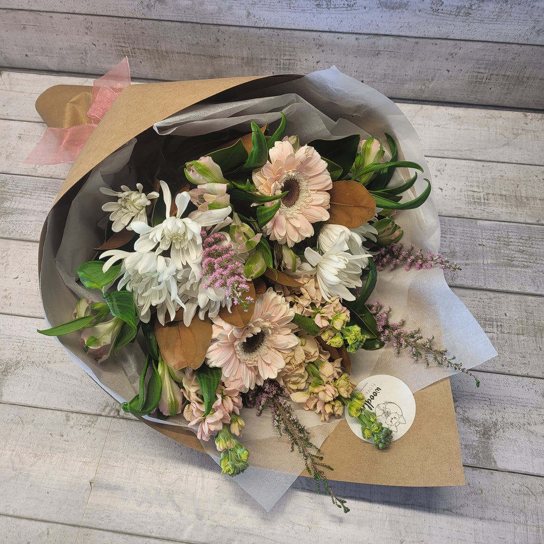 Nelson Florist, Nelson Flower Delivery Woodlea Studio Woodlea